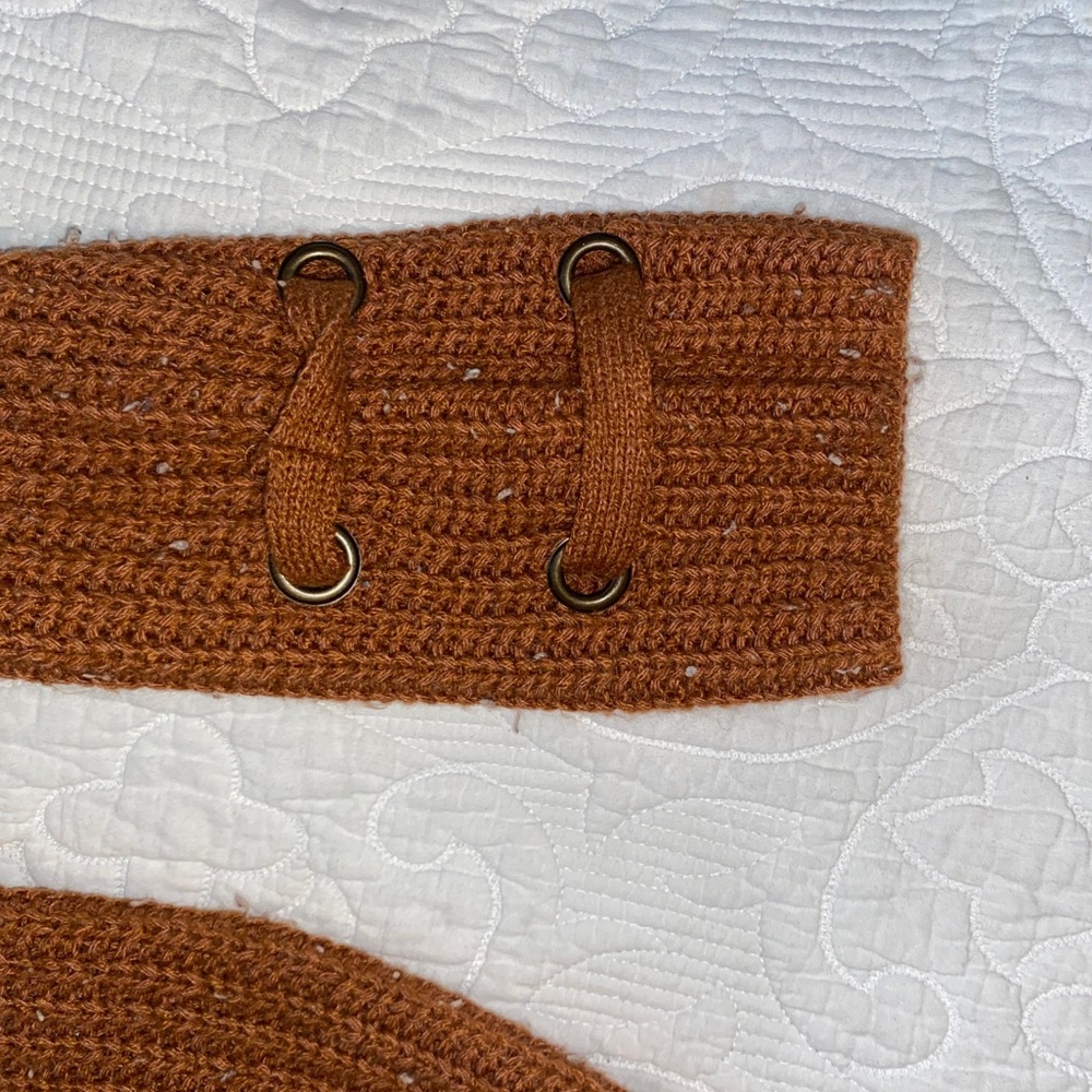 Sweater - Picture 2 of 2